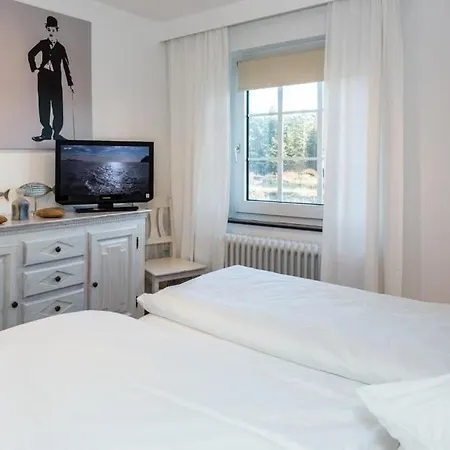 Апартаменты Seerose Sylt *